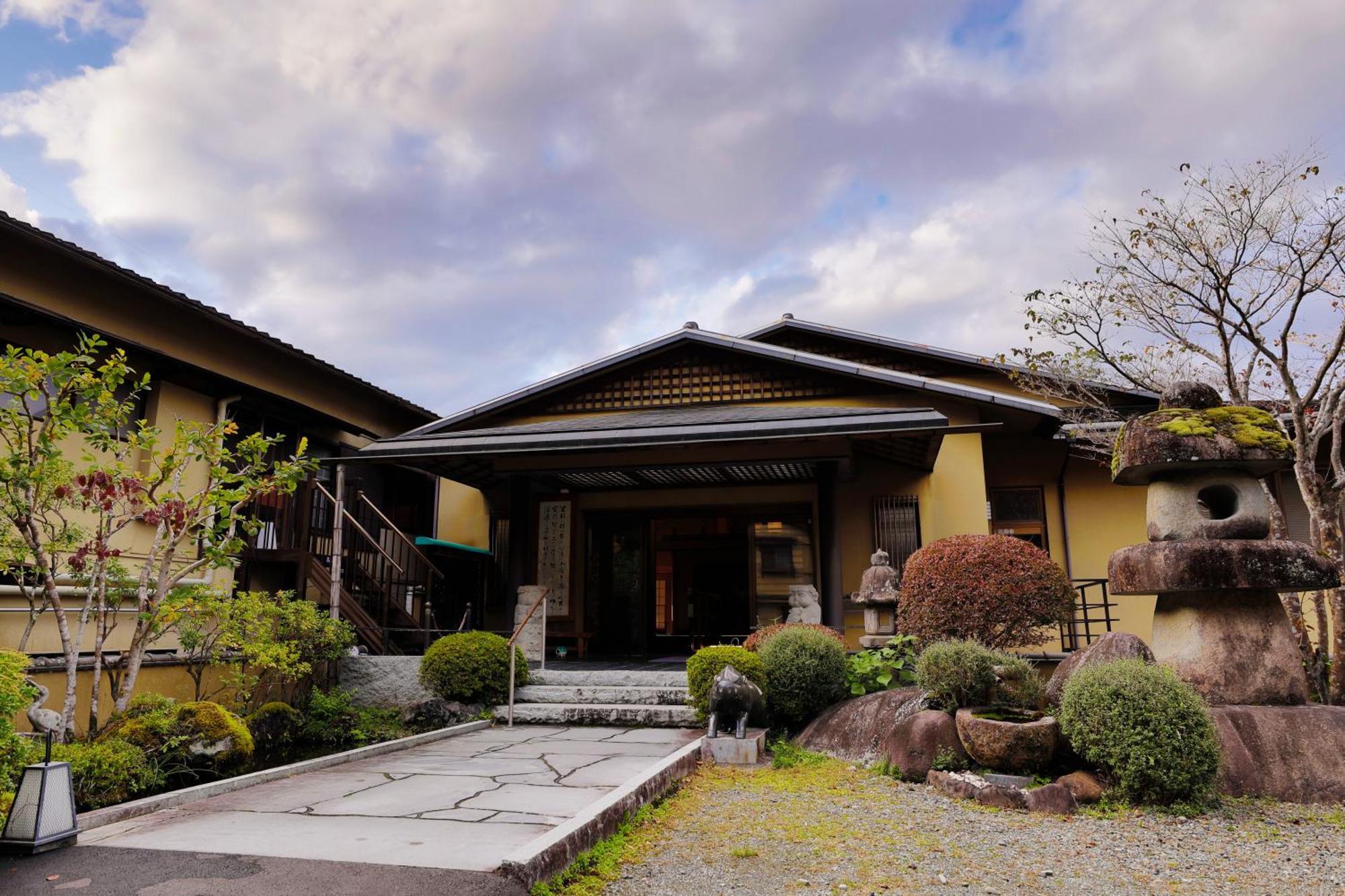 Tatsuta Ryokan Izu  Exteriér fotografie